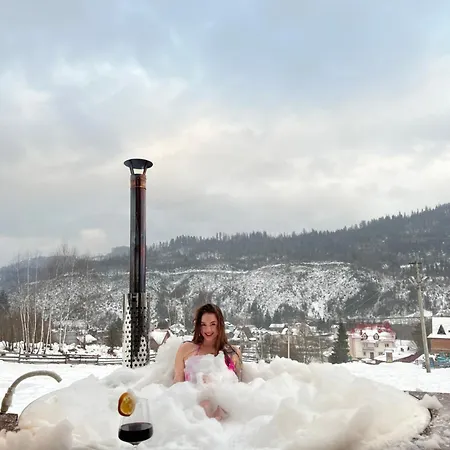 Stodola з чаном-джакузі